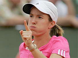 Justine Henin 3. turda veda etti 