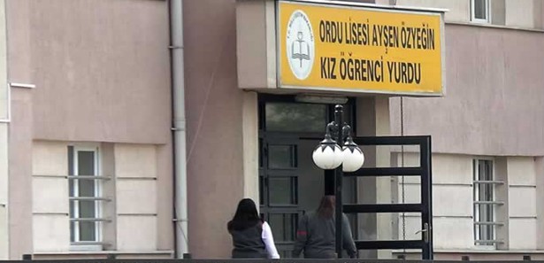 Kız öğrenci yurdunda skandal üstüne skandal
