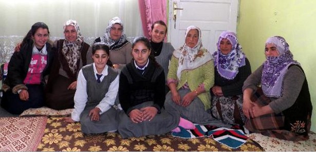 Kız öğrenciler, okullaşmada erkekleri yakaladı
