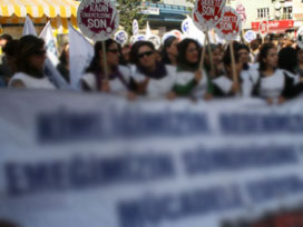 KESK'li kadınlardan taciz protestosu 