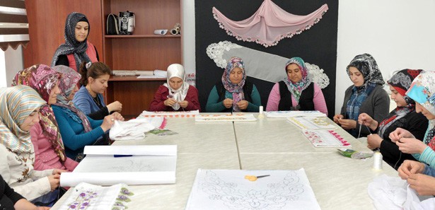 Kadınların yeni adresi Tenzile Erdoğan 