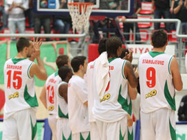 Kaf Kaf, 'Karşıyaka Arena'da yenilmiyor 