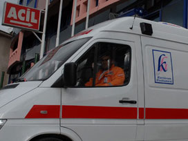 Kamyondan ayrılan römorkun çarptığı kişi öldü