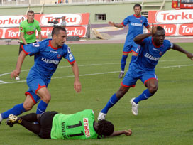 Karabükspor Konyaspor'u ateşe attı: 2-1 