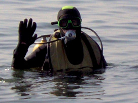 Karasu'da denize giren kişi boğuldu 