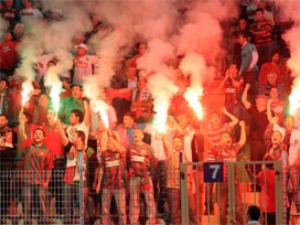 Karşıyaka'da hoca arayışları