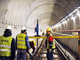 Kartal Kadıköy metrosunda tünel bitti 
