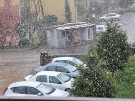 Kocaeli’nde kar yağışı etkili oluyor 