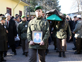 Kore gazisi mide kanserine yenildi