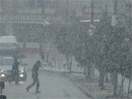 Kütahya'da 103 köy yolu ulaşıma kapandı 