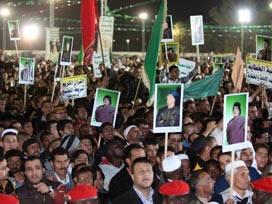 Libya Büyükelçiliği önünde eylem 