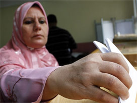 Mısır seçimlere gözlemci davet etti 