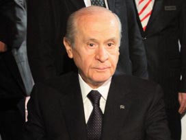 MHP, 'as'larını merkeze kaydırıyor MHP, 'as'larını merkeze kaydırıyor