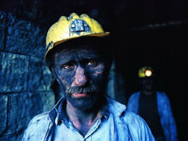 Madenciler dev yürüyüşü özlüyor 
