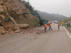 Malatya-Kayseri karayolu ulaşıma açıldı 