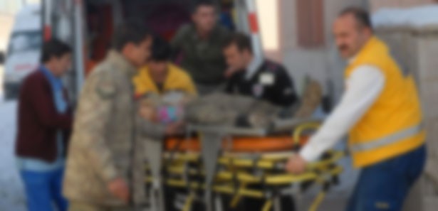 Manisa'da askerler arasında kavga: 6 yaralı! 