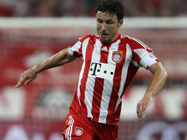 Mark van Bommel resmen Milan'da 