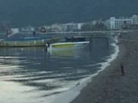 Marmaris'te deniz 15 metre çekildi 