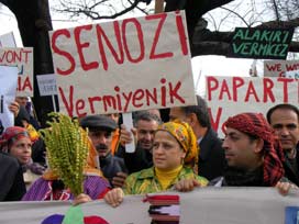 Meclis önünde HES protestosu 