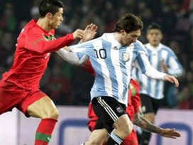 Messi ve Ronaldo'nun milli kapışması 