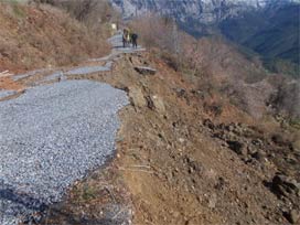 Mudurnu-Göynük karayolunda heyelan 