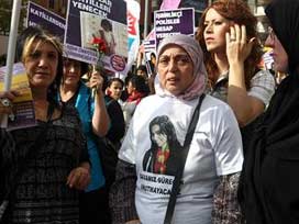 Nagihan Karabulut: Ne kimyası lan! Nagihan Karabulut: Ne kimyası lan!