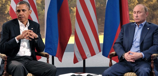 Obama: Rusya ile ilişkileri gözden geçireceğiz 
