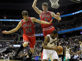 Ömer Aşık'lı Bulls, Wizards'ı devirdi / 