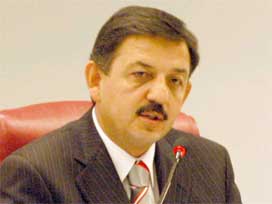 Özhaseki'ye yılın belediye başkanı ödülü