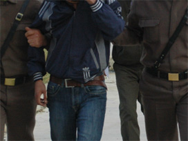 PKK'nın gençllik sorumlusu 17 kişi tutuklandı 