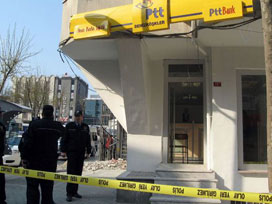 PTT Denizli Şubesi önünde bomba patladı 