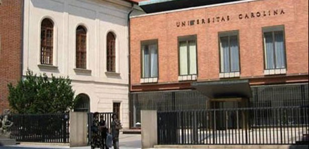 Prag Charles Üniversitesi'ne Türkoloji bölümü