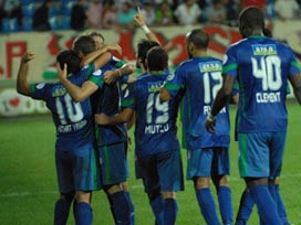 Rizespor zirveye yerleşti 