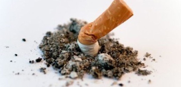 Rusya'da halka açık yerlerde sigara yasağı 