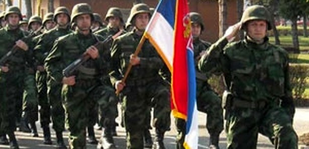 Sırp askeri Kosova topraklarına girdi 