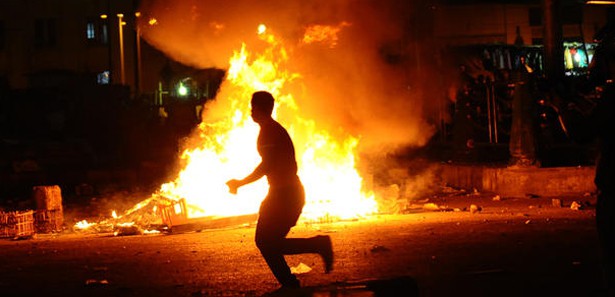 Süveyş'te çatışmalar: 18 yaralı 