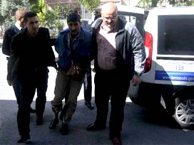 Sağlık merkezine pompalı tüfekle baskın