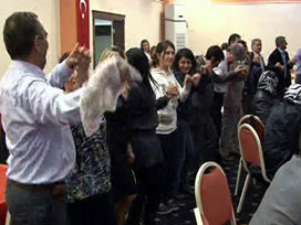 Sarıkamış Belediye Başkanı'ndan halay açıklaması