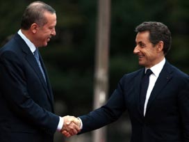 Sarkozy Erdoğan görüşmesi başladı 