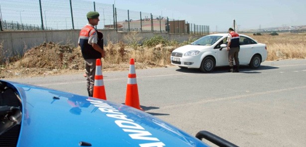 Silivri'de asker kırmızı alarm pozisyonuna geçti