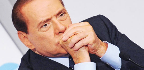 Silvio Berlusconi geri dönüyor 