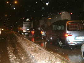 Sivas-Malatya karayolu ulaşıma kapatıldı 