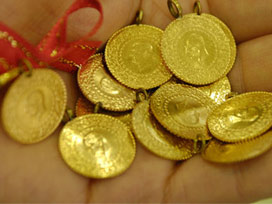 Sultanbeyli'de kuyumcudan 7 kilo altın çalındı 