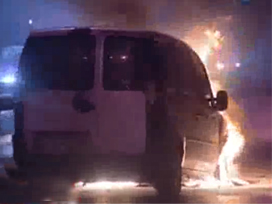 TEM'de otomobil alev alev yandı! VİDEO 