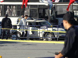 Taksim saldırısı bağlantılı 7 gözaltı 