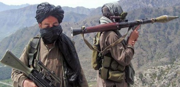Taliban kamplarına hava operasyonu: 13 ölü 