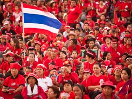 Tayland'da Kızıl Gömlek liderine tahliye 
