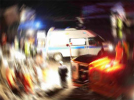 Trabzon'da minibüs dereye uçtu: 2 ölü 