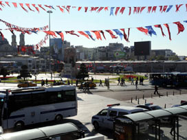 Trafiğe açılan Taksim normale döndü 