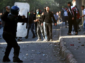 Tunus'da 3 polis öldürüldü 